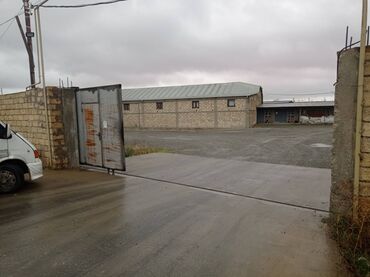 Anbar və emalatxanalar: Masazırda 45 sotda yerləşən Anbar icarəyə verilir.Tək anbarın öz — 16