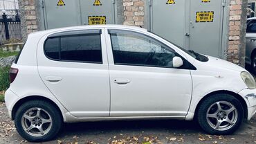 toyota жетысу: Toyota Yaris: 1999 г., 0.1 - engine capacity л, Механика, Бензин, Хетчбек