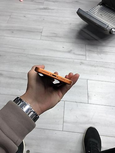 Apple iPhone: Б/у, 64 ГБ, Оранжевый, Чехол, 74 % — 6