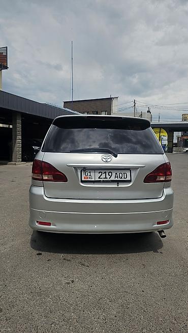 isis toyota: Toyota Ipsum: 2004 г., 2.4 л, Автомат, Бензин, Минивэн — 3