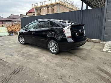 Toyota: Toyota Prius: 2012 г., 1.8 л, Гибрид, Хэтчбэк — 3