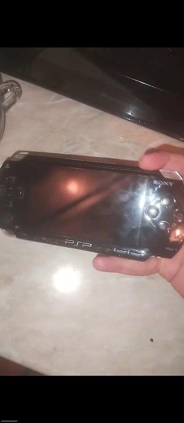xbox 360 ikinci el: Sony PSP portativ oyun konsolu

zaryadka ve oyun yoxdur — 2