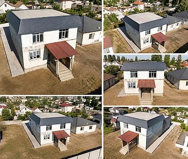 продаю полдома киркомстром: 6 комнат и более, 200 м², 6 соток, Таш-Добо, Собственник — 2