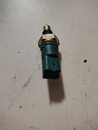 renault maxavik: Avtomobil üçün çevirici tipli mexaniki düymə/sensor (sürüşmə/peykan — 2