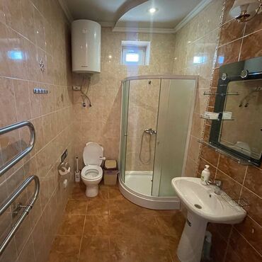 Посуточная аренда комнат: 222 м², С мебелью — 13