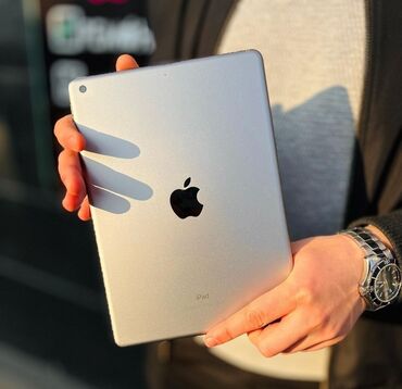 apple 9: Ipad 9.7 inch Yaddaş 32 GB Amerikadan 2 ədəd bu gün gəlib. ipad Ölkə