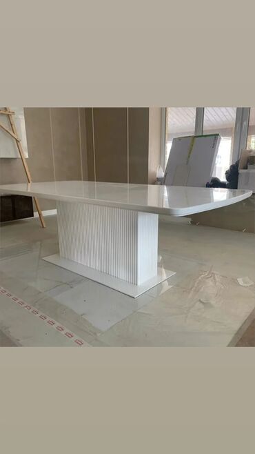 Столы для зала: Стол для зала, Не раскладной, Овальная — 10