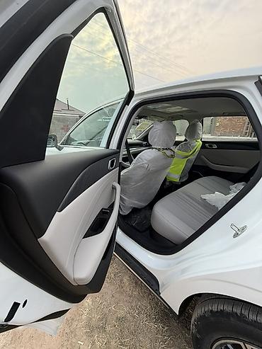 geely automobile: Geely Emgrand: 2025 г., 1.5 л, Автомат, Гибрид, Седан — 10