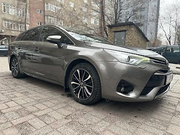 cvt: Toyota Avensis: 2018 г., 1.8 л, Автомат, Бензин, Универсал — 9