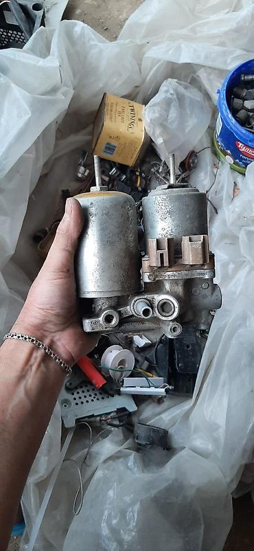 2 ci el guzgu: Abs sef etmiremsa toyota agua madelidi . Isleyib islemediyni bilmirem — 3