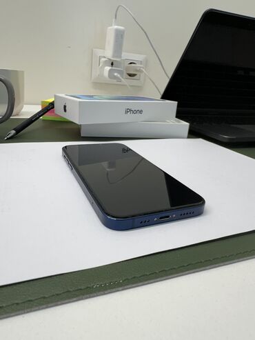 Apple iPhone: IPhone 12, Б/у, 64 ГБ, Синий, Чехол, Коробка, 82 %