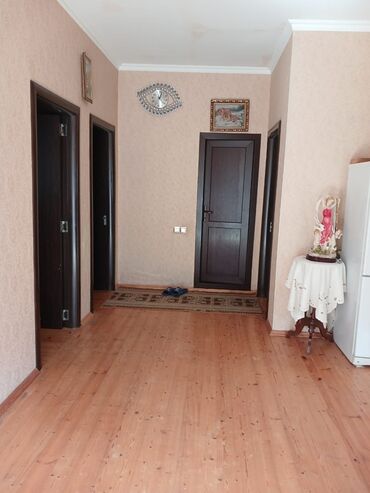 xacmazda evler: Zığ qəs., 5 otaqlı, Yeni tikili, m. Əhmədli, 230 kv. m