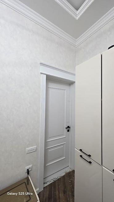 Ağ rəngli daxili otaq qapısı - Klasik dizayn: panelli qanad, profil — 1