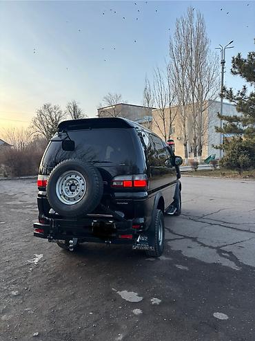 Mitsubishi: Mitsubishi Delica: 2005 г., 3 л, Автомат, Газ, Минивэн — 3