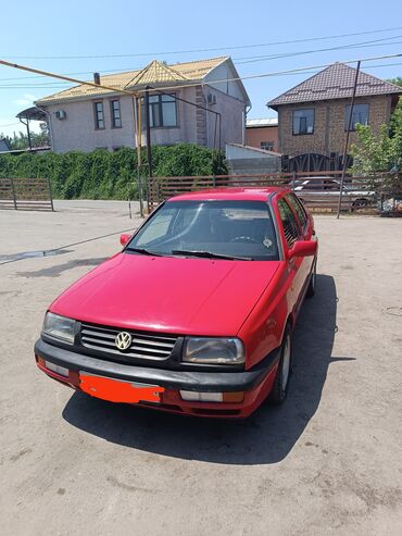 центральный замок гольф: Volkswagen Vento: 1993 г., 1.8 л, Механика, Бензин, Седан