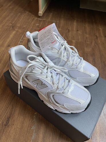 спортивные женские кофты: New balance оргинал