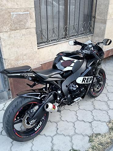rr: Спортбайк Honda, 1000 куб. см, Бензин, Взрослый, Б/у — 5