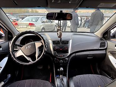 е 211: Hyundai Solaris: 2013 г., 1.6 л, Автомат, Бензин, Седан — 10