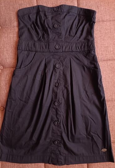 Haljine: Haljine S
500-800din
rasprodaja 🛍️ — 6