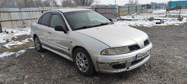 Mitsubishi: Mitsubishi Carisma: 2001 г., 1.6 л, Механика, Бензин, Хэтчбэк