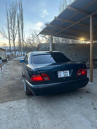 Mercedes-Benz: Mercedes-Benz E-Class: 1997 г., 3.2 л, Механика, Газ, Седан — 5