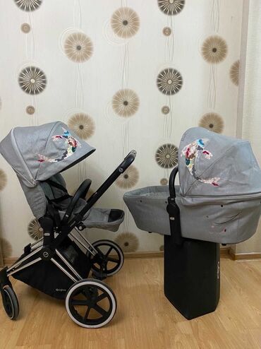 cybex коляски: Коляска, цвет - Черный, Б/у