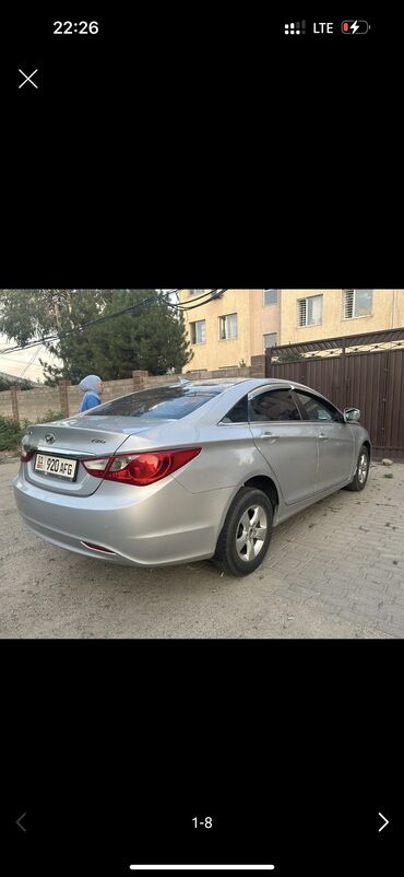 Hyundai: Hyundai Sonata: 2012 г., 2 л, Автомат, Газ, Минивэн