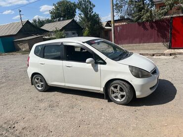 скупка авто в любом состоянии: Honda Fit: 2002 г., 1.3 л, Автомат, Бензин, Хэтчбэк