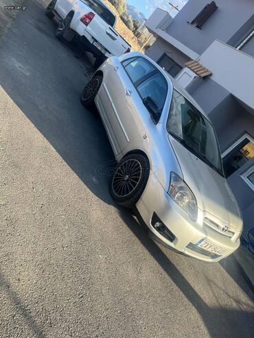 Toyota: Toyota Corolla: 1.4 l. | 2007 έ. Χάτσμπακ