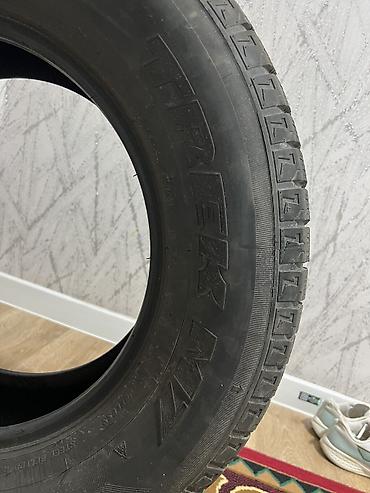 Шины: Шины 265 / 65 / R 17, Зима, Б/у, Комплект, Внедорожные (АТ/МТ), Maxtrek — 5