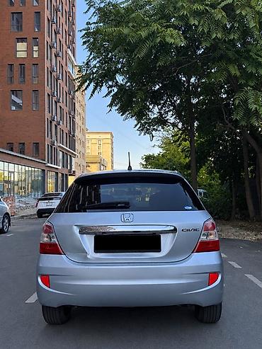 civic honda: Honda Civic: 2004 г., 1.7 л, Вариатор, Газ, Хэтчбэк — 2