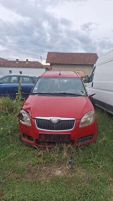 tabla za alat: ŠKODA ROOMSTER - KOMPLETAN AUTO U DELOVIMA | U ponudi sve vrste — 3