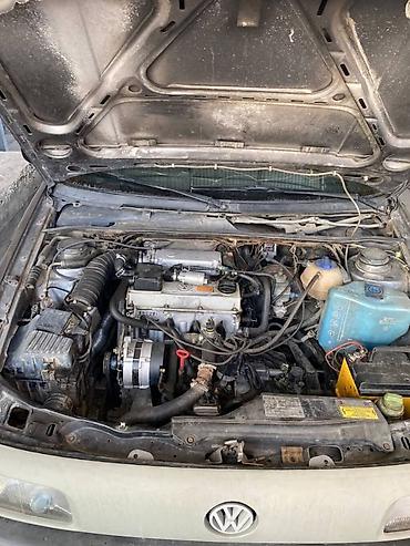 pasat: Volkswagen Passat Variant: 1991 г., 2 л, Бензин, Универсал — 9