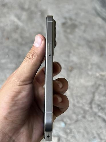 Apple iPhone: IPhone 15 Pro, Новый, 256 ГБ, White Titanium, Коробка, 87 % — 8