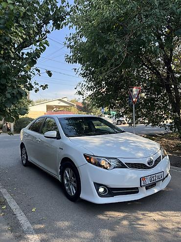 Toyota: Toyota Camry: 2013 г., 2.5 л, Автомат, Гибрид, Седан — 4