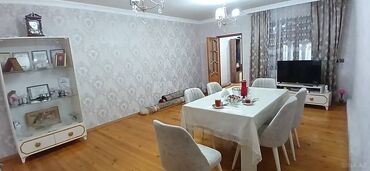 7 mkr 1 otaqli evler: 6 комнат, 220 м², Нет кредита, Средний ремонт