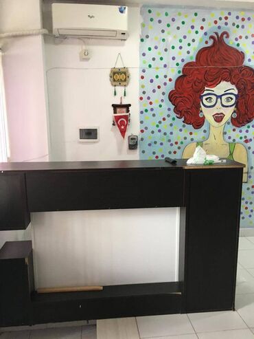 Kommersiya daşınmaz əmlakının satışı: Təcili Binəqədi rayonu Binəqədi Gənclər Şəhərciyində 6/1 mərtbəsində — 12