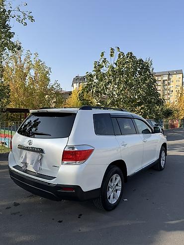 hongqi ehs9: Toyota Highlander: 2012 г., 3.5 л, Автомат, Бензин, Кроссовер — 7