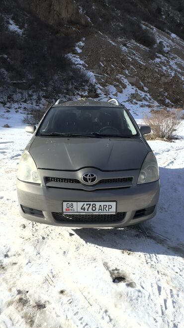 обмен авто с доплатой: Toyota Corolla Verso: 2005 г., 2 л, Механика, Дизель, Минивэн