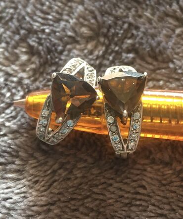 кольцо для свадьбы: Серьги серебро с топазом и фианитами, одевала один раз, смотреть на