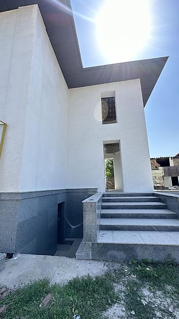 ак орго баня кара суу: 5 комнат, 280 м², 6 соток, Бишкек, Ак-Орго ж/м Собственник — 7