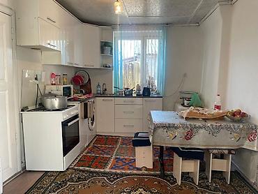 Продажа коттеджей и домов: Продается 4х ком дом с 3х комнатным времянкой в городе Каракол в — 5