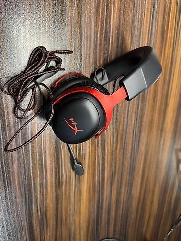 Беспроводные полноразмерные наушники: Игровая гарнитура HyperX (серия Cloud/Stinger). Проводное подключение — 4
