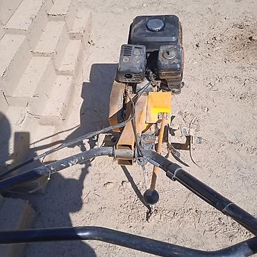 Производство кирпичей: Полуавтомат Тоо-кирпич чыгарган пресс станок сатылат. Саманблок — 12