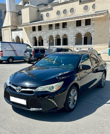 домкрат воздушный: Toyota Camry: 2017 г., 2.5 л, Автомат, Бензин, Седан