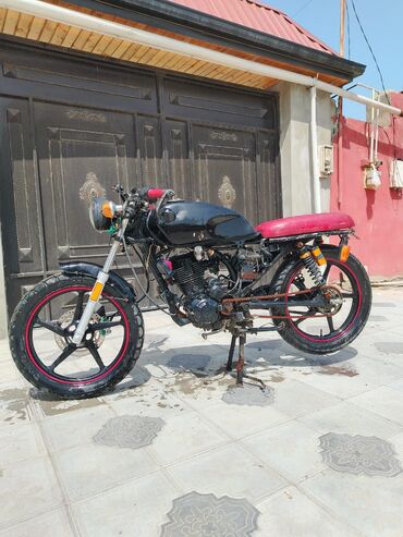Мотоциклы: Motosıkıl 1100azn Sumqayit 8777 leli