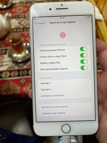 Apple iPhone: IPhone 8 Plus, 64 GB, Barmaq izi — 5