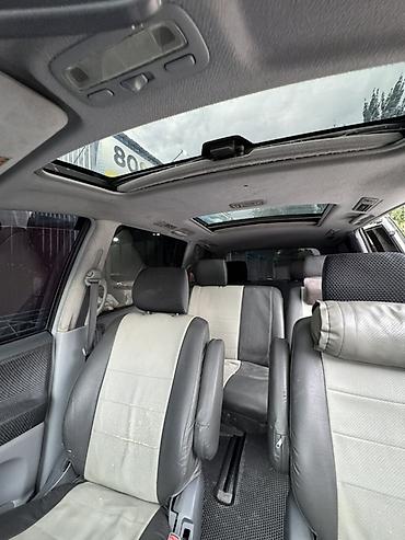 255 35 18: Toyota Estima: 2003 г., 3 л, Автомат, Бензин, Минивэн — 8