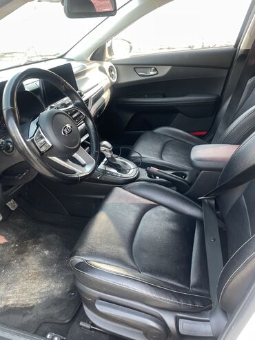 Kia: Kia K3: 2020 г., 1.6 л, Вариатор, Бензин, Седан — 8