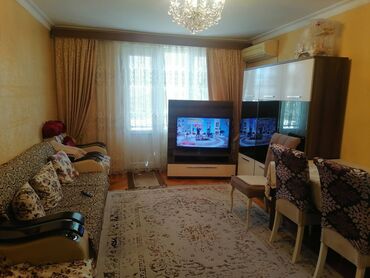 Köhnə tikili: Bakı, Yasamal, 3 otaqlı, Köhnə tikili, m. Nizami, 80 kv. m
